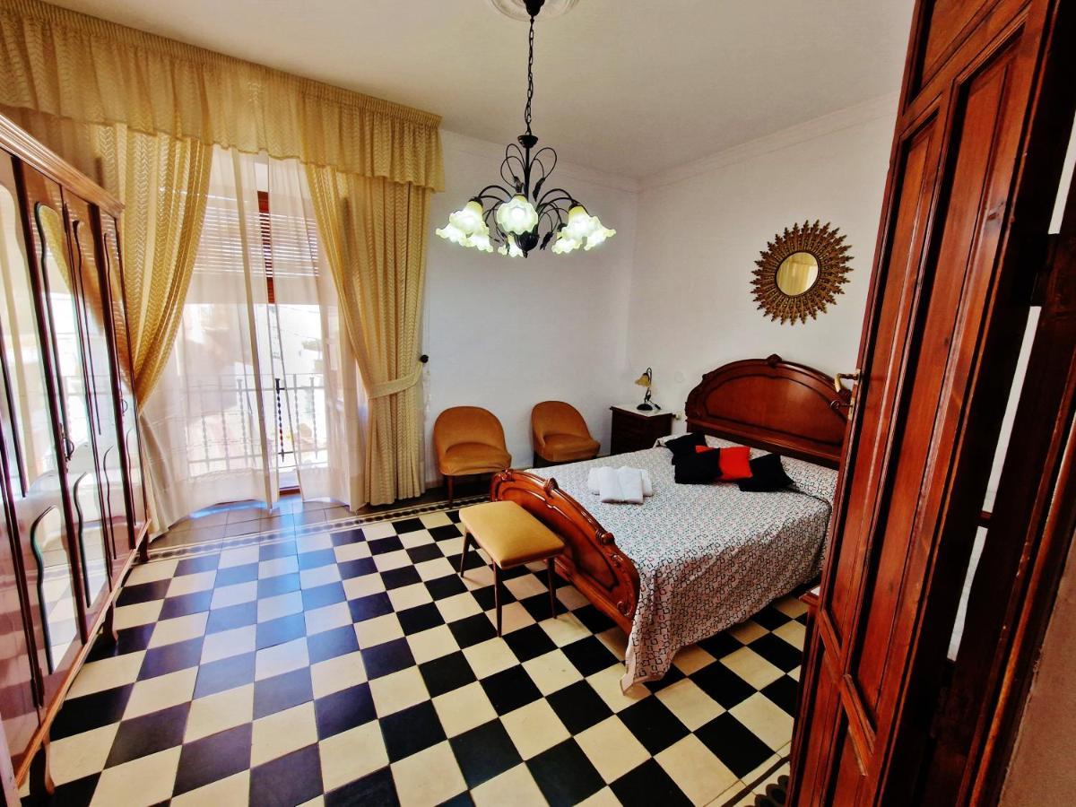 Velez Nazari Casa Molina Villa Pinos del Valle Luaran gambar