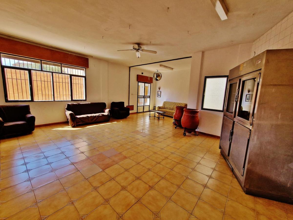 Velez Nazari Casa Molina Villa Pinos del Valle Luaran gambar